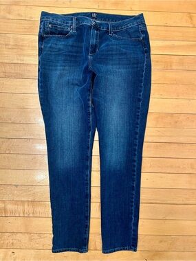 GAP Women’s Slim Fit Jeans